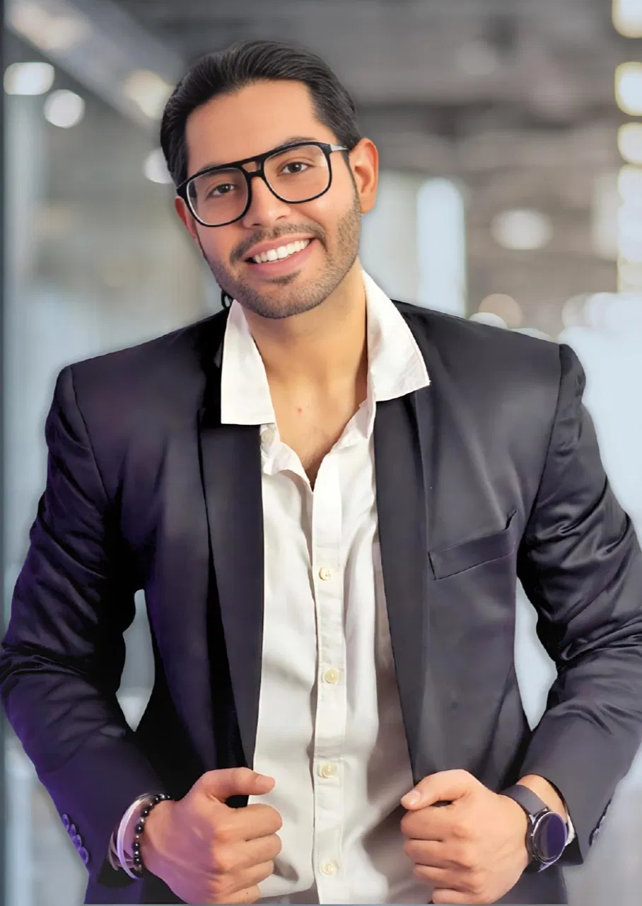 Book a call with Neeraj Vaid on sprect.