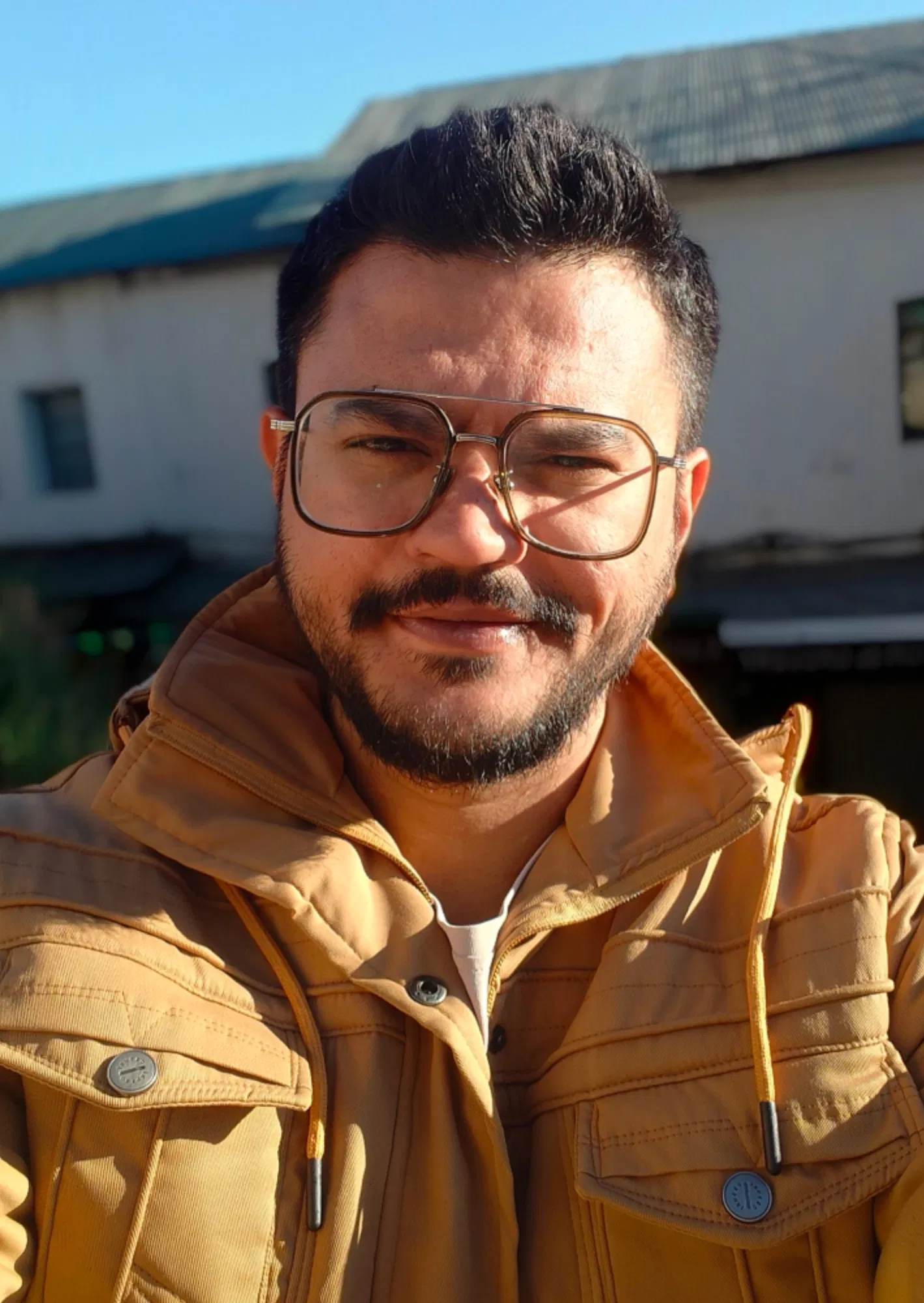 Book a call with Nikhil Vaghela on sprect.