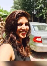 Book a call with Pooja Shrivastava on sprect.