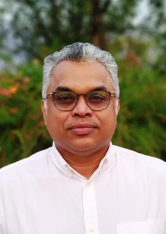 Book a call with Vishal Kapoor on sprect.