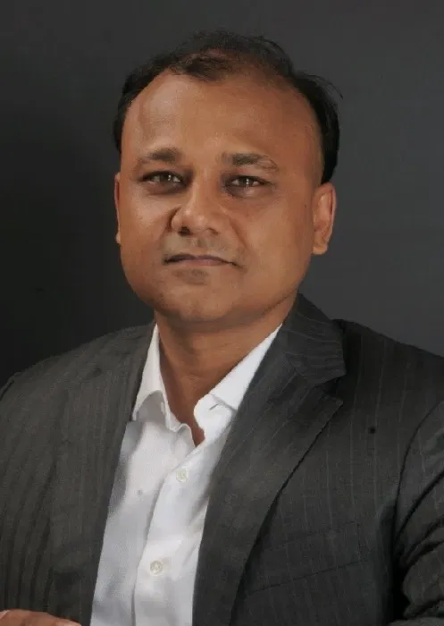 Book a call with Niraj Mansingka on sprect.