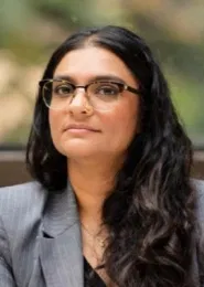 Book a call with Arthi Singh on sprect.