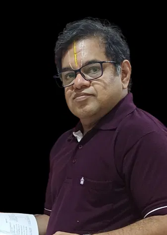 Book a call with L Srinivasa Varadharajan on sprect.