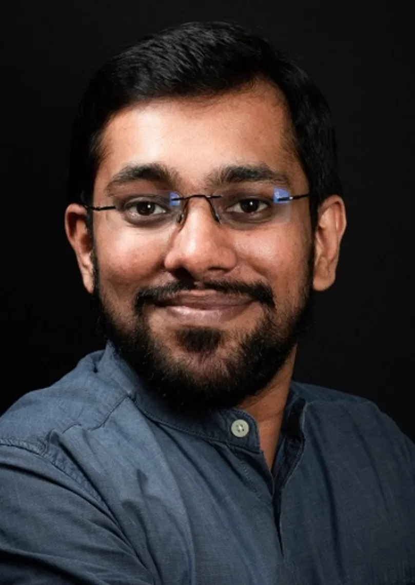 Book a call with Manan Shah on sprect.