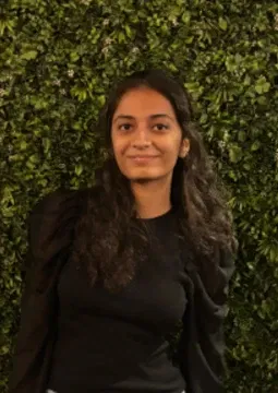 Book a call with Sakshi Kukreja on sprect.