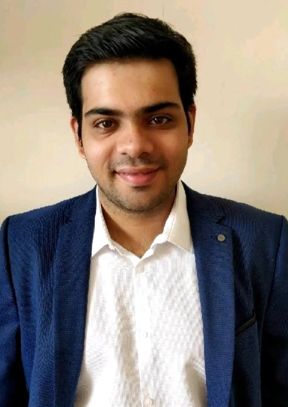 Book a call with Shiv Raheja on sprect.